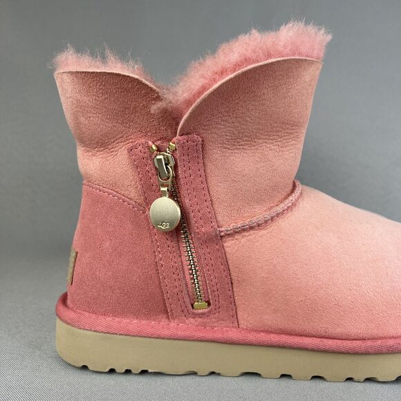 Womens UGG Australia Boots Sz 8 Bailey Mini Zip Pink Suede Wool Ankle Boho Shoes - Picture 12 of 16